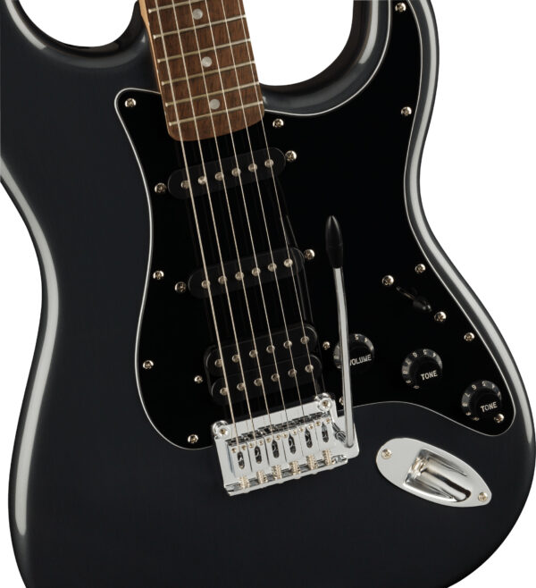 Affinity Series™ Stratocaster® HSS Pack, Laurel Fingerboard, Charcoal Frost Metallic, Gig Bag, 15G - 230V EU - Image 6