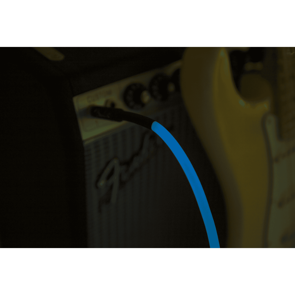 Fender Professional Series Glow in the Dark Instrument Cable - 5.5m - Blue - Image 4