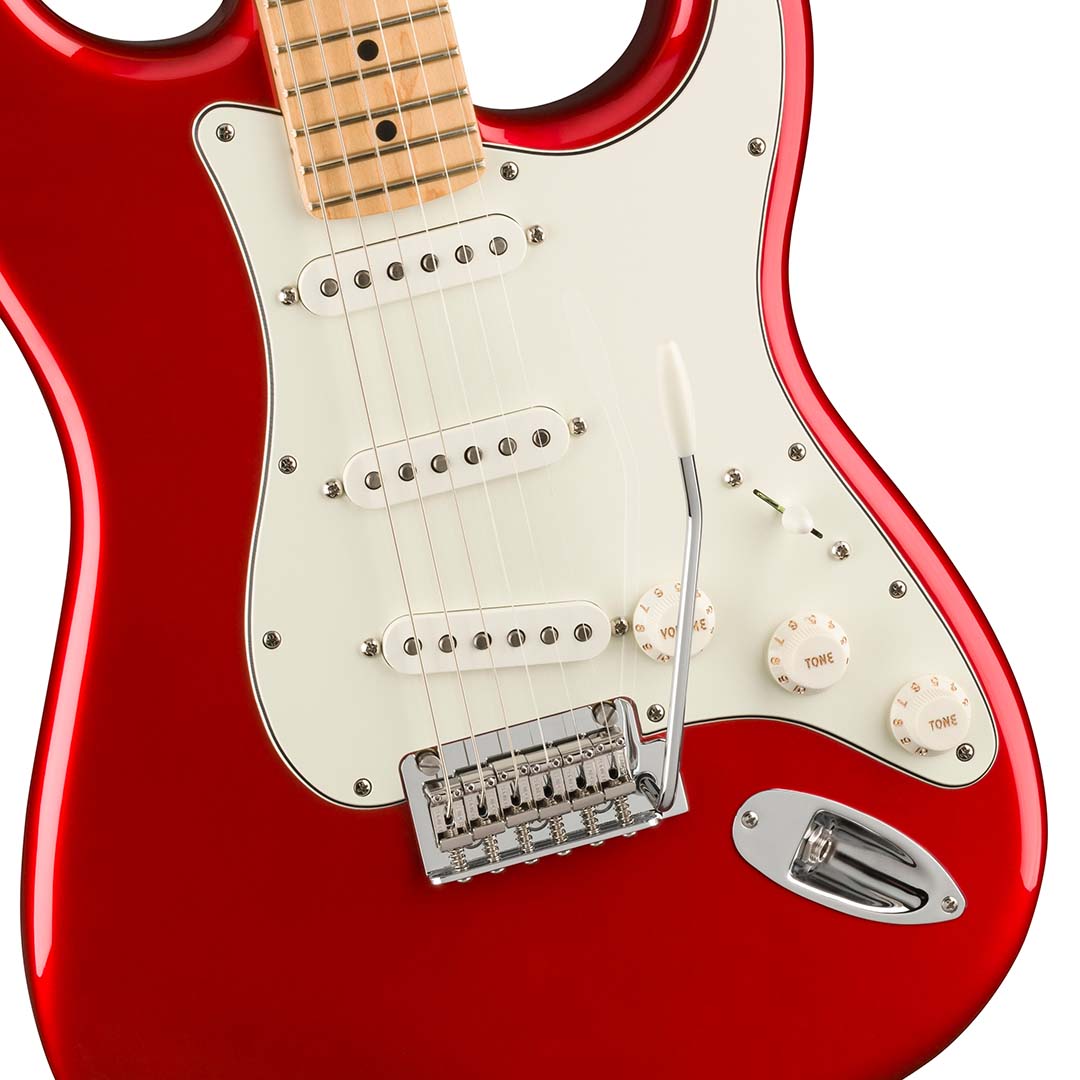 Player Stratocaster®, Maple Fingerboard, Candy Apple Red - Image 4