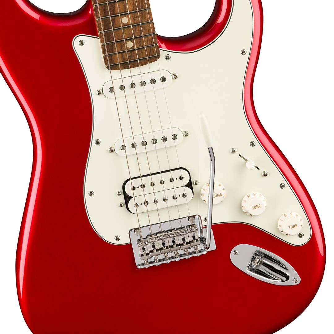 Player Stratocaster® HSS, Pau Ferro Fingerboard, Candy Apple Red - Image 4