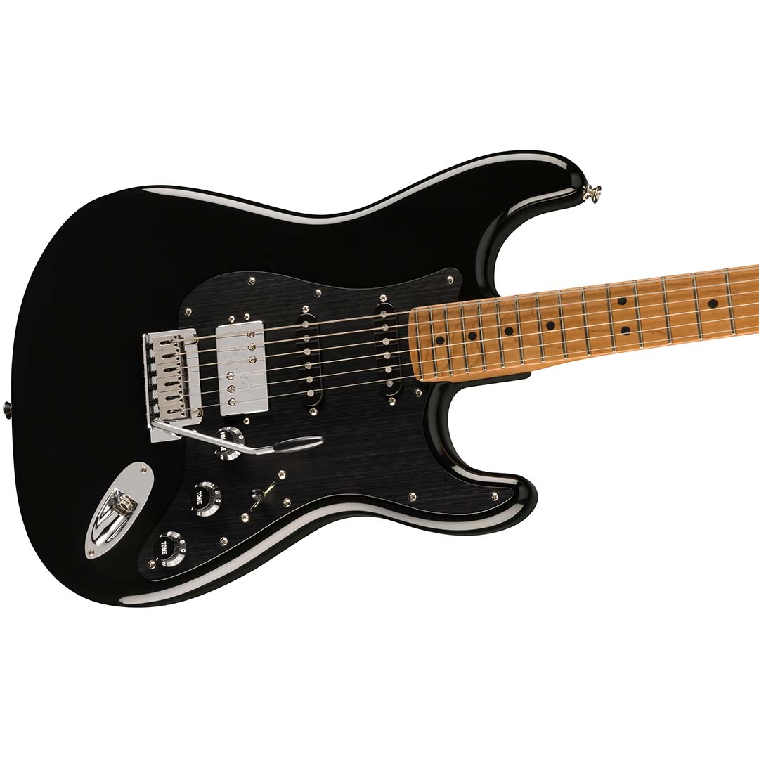 Limited Edition Player Plus Stratocaster® HSS, Roasted Maple Fingerboard, Black - Image 5
