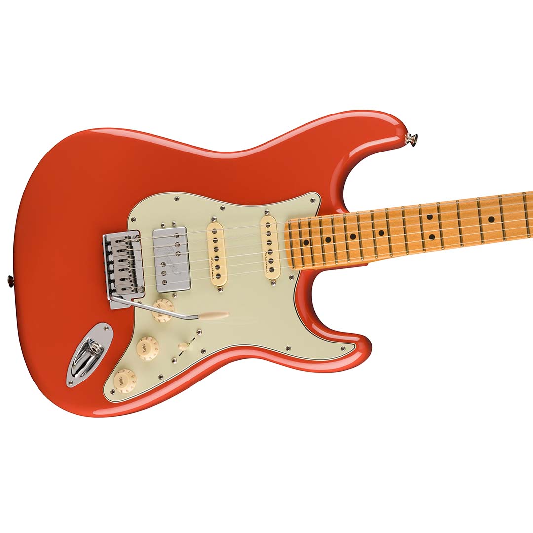 Player Plus Stratocaster® HSS, Maple Fingerboard, Fiesta Red - Image 5