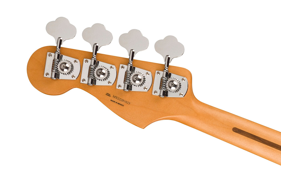 Player Plus Jazz Bass®, Maple Fingerboard, Sienna Sunburst - Image 7