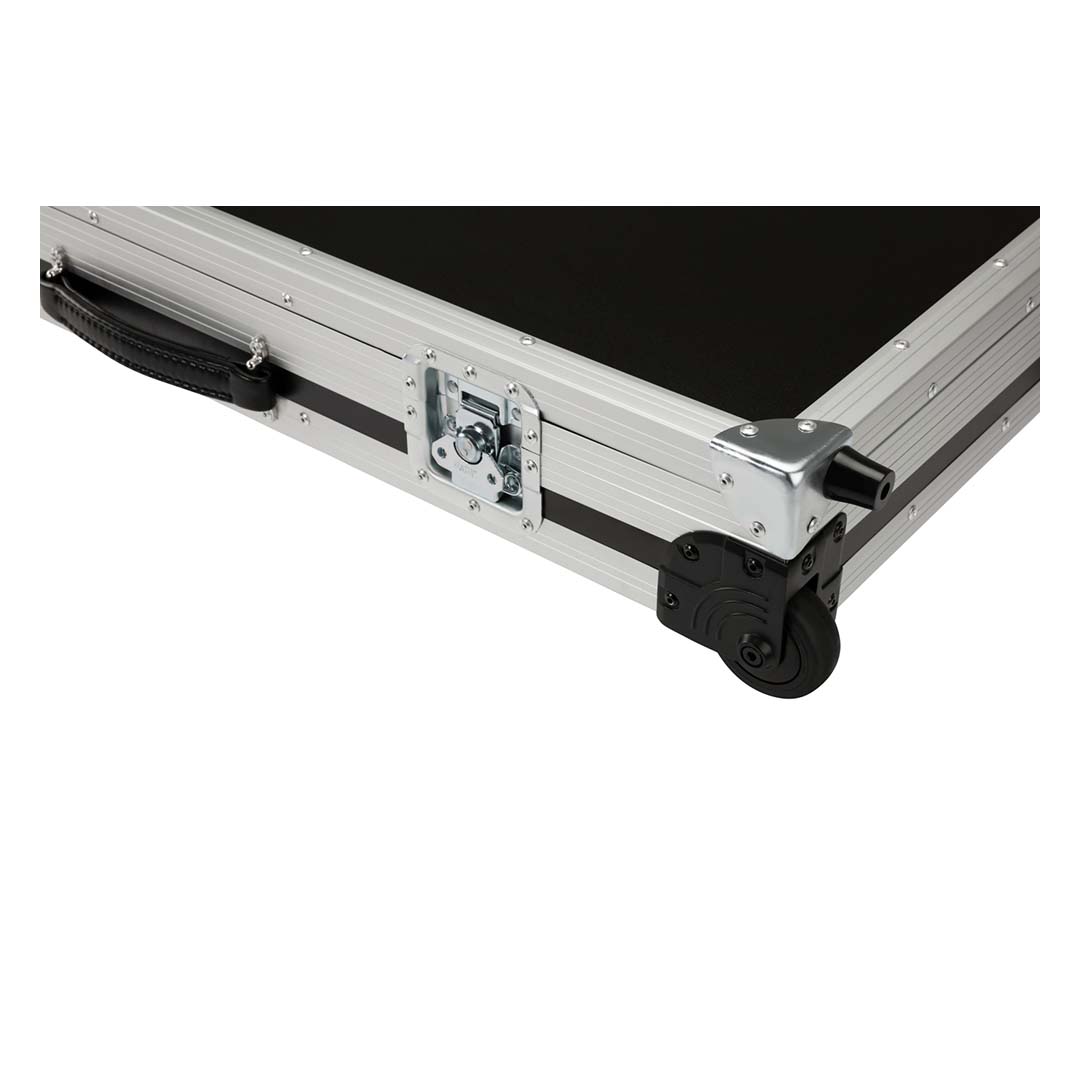 CEO Flight Case with Wheels, Black and Silver - Image 5